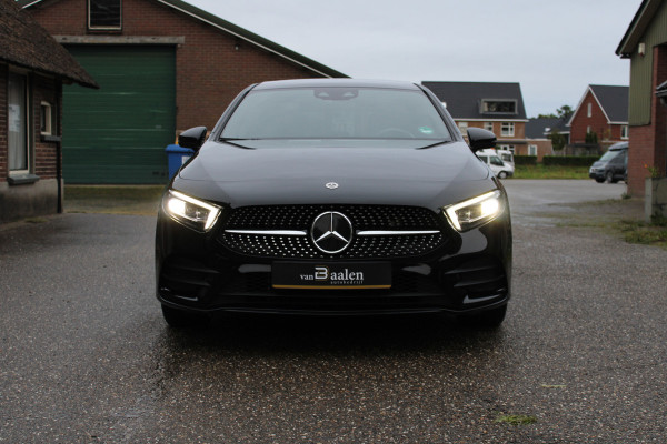 Mercedes-Benz A-Klasse 250 e Business PHEV AMG ORG NL PANO SFEER MATRIX LED 116000KM!!!