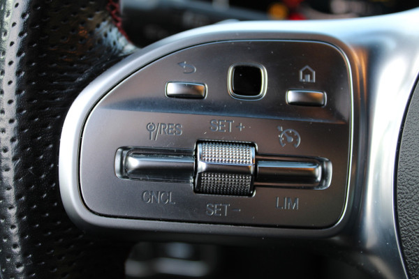 Mercedes-Benz B-Klasse 180 Business Solution AMG SPORT NAVI LED ECC ORG NL 128000KM!!!