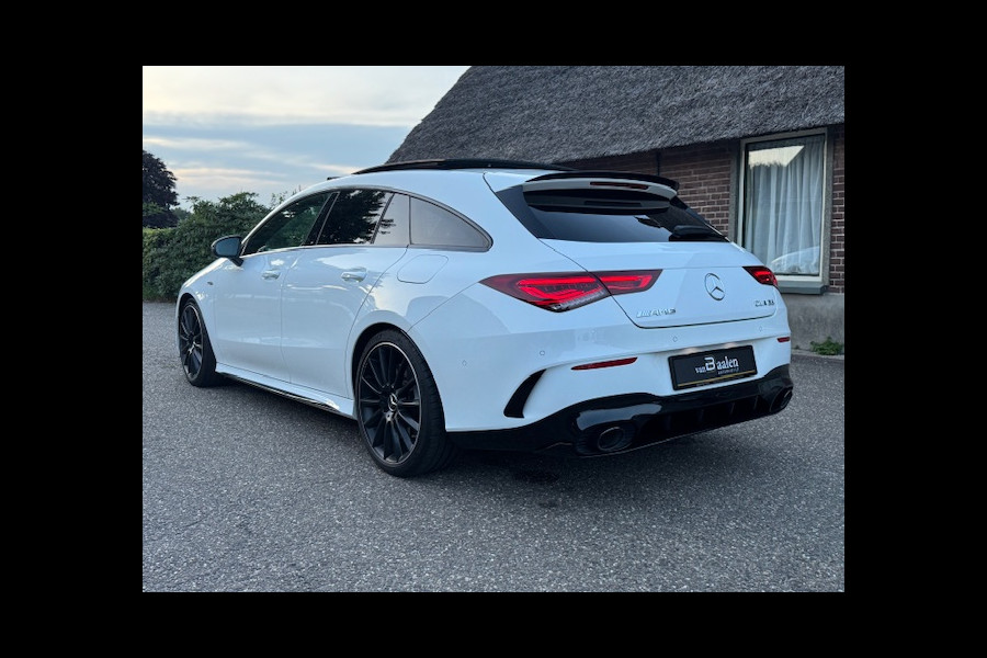 Mercedes-Benz CLA-Klasse Shooting Brake AMG 35 4MATIC Premium Plus PANO NIGHT LEER SFEER LED 51000KM!!!