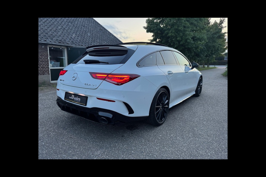Mercedes-Benz CLA-Klasse Shooting Brake AMG 35 4MATIC Premium Plus PANO NIGHT LEER SFEER LED 51000KM!!!