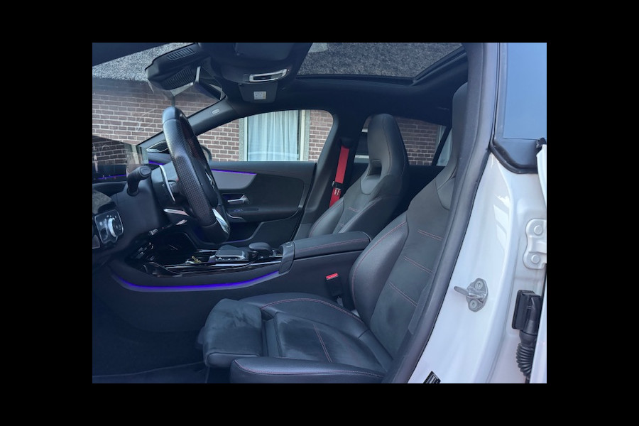 Mercedes-Benz CLA-Klasse Shooting Brake AMG 35 4MATIC Premium Plus PANO NIGHT LEER SFEER LED 51000KM!!!
