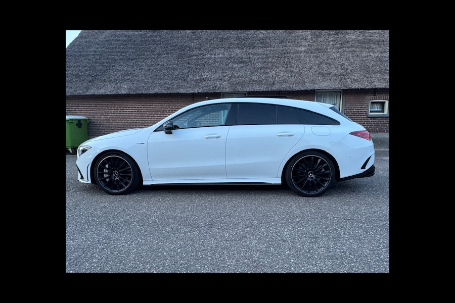 Mercedes-Benz CLA-Klasse Shooting Brake AMG 35 4MATIC Premium Plus PANO NIGHT LEER SFEER LED 51000KM!!!