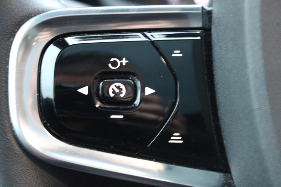 Polestar 2 Long Range Dual Motor SOh 91.6% Edition 78kWh PANO AUTO PILOT NAVI 300Kw 95000KM!!!