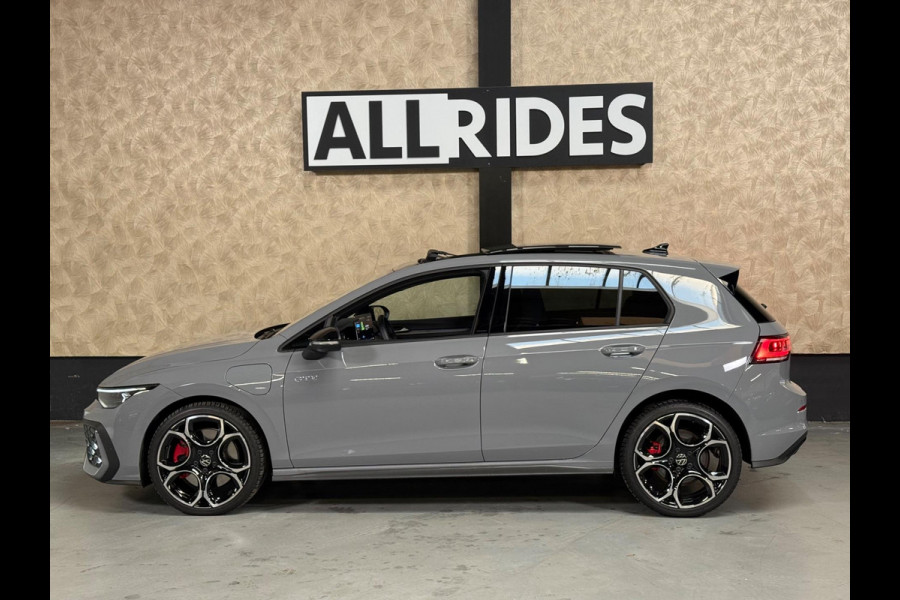 Volkswagen Golf 1.5 eHybrid GTE | Pano | 360 Camera | Keyless | Standkachel | ACC | Stoel-/Stuurverwarming