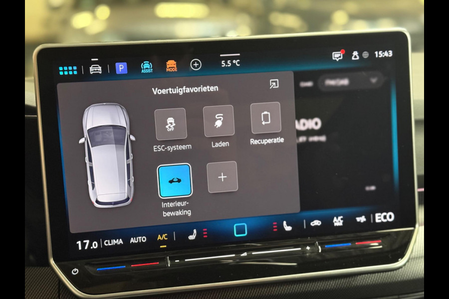 Volkswagen Golf 1.5 eHybrid GTE | Pano | 360 Camera | Keyless | Standkachel | ACC | Stoel-/Stuurverwarming