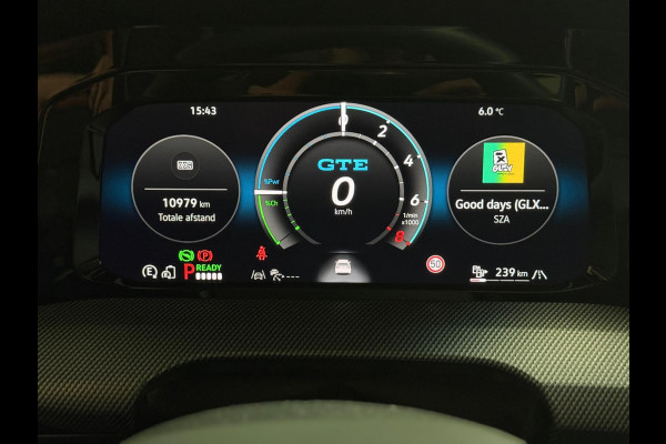 Volkswagen Golf 1.5 eHybrid GTE | Pano | 360 Camera | Keyless | Standkachel | ACC | Stoel-/Stuurverwarming