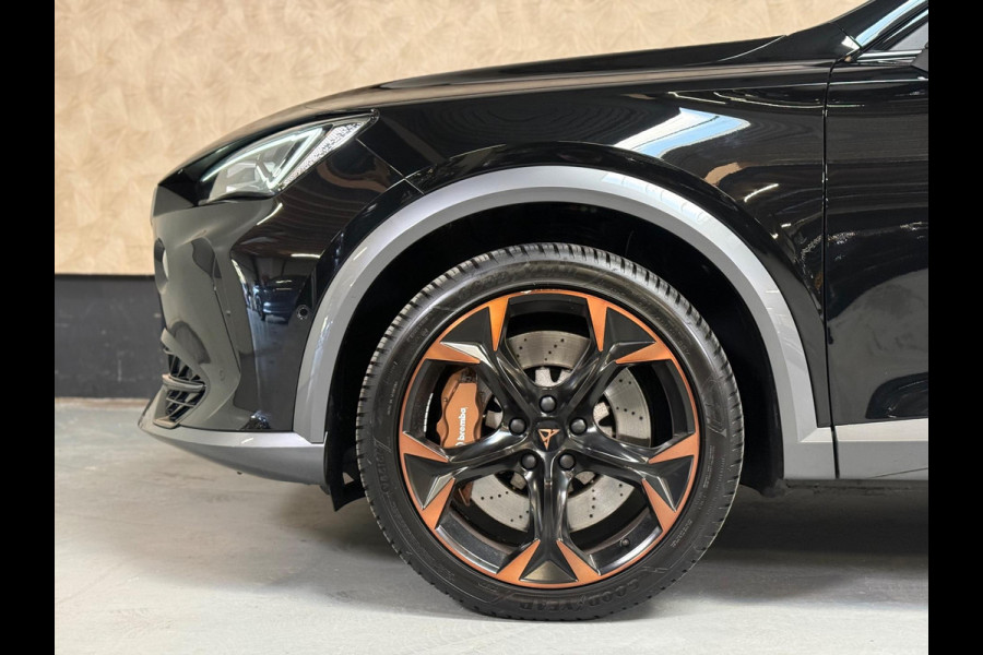 CUPRA Formentor 2.0 TSI 4DRIVE | Brembo | Pano | Leer |Beats | Memory | Keyless | Camera