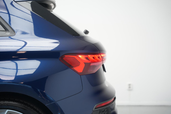 Audi A3 Sportback 35 TFSI Pro Line |3X S-Line|Pano|Dodehoek|Camera|ACC|