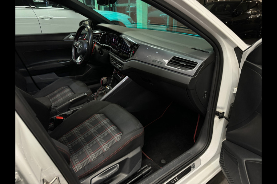 Volkswagen Polo 2.0 TSI GTI Pano|Keyless|Sfeer|ACC|CarPlay