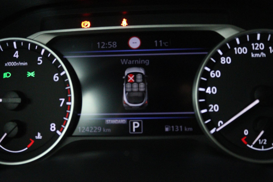 Nissan Juke 1.0 DIG-T Premiere Edition (STOELVERWARMING, ACHTERUITRIJCAMERA, NAVIGATIE, ADAPTIEVE CRUISE, PARKEERSENSOREN)