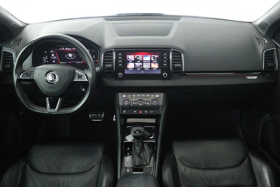 Škoda Karoq 1.5 TSI ACT Sportline Business (PANORAMADAK, STOELVERWARMING, CAMERA, DIGITALE COCKPIT, CANTON AUDIO, CARPLAY)