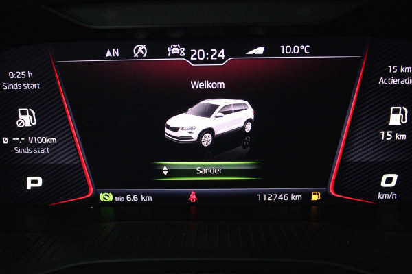 Škoda Karoq 1.5 TSI ACT Sportline Business (PANORAMADAK, STOELVERWARMING, CAMERA, DIGITALE COCKPIT, CANTON AUDIO, CARPLAY)