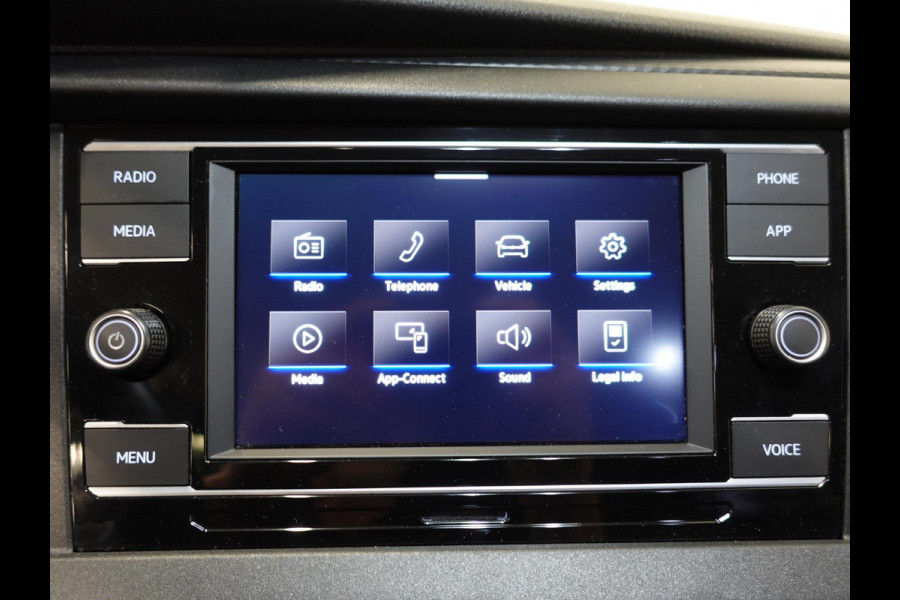 Volkswagen Transporter 2.0 150PK L2H1 Highline Automaat Dubbele Cabine Airco  Navi Parkeersensoren Camera Trekhaak Carplay