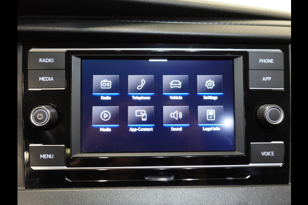 Volkswagen Transporter 2.0 150PK L2H1 Highline Automaat Dubbele Cabine Airco  Navi Parkeersensoren Camera Trekhaak Carplay