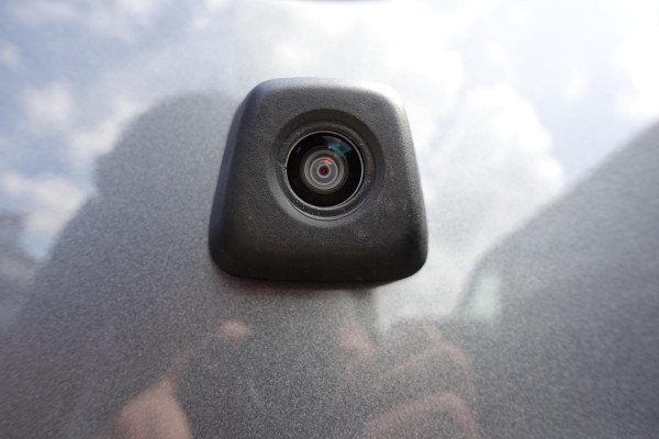 Volkswagen Transporter 2.0 TDI L2H1 28 Highline Automaat Airco Cruise Control Navi PDC V&A Trekhaak