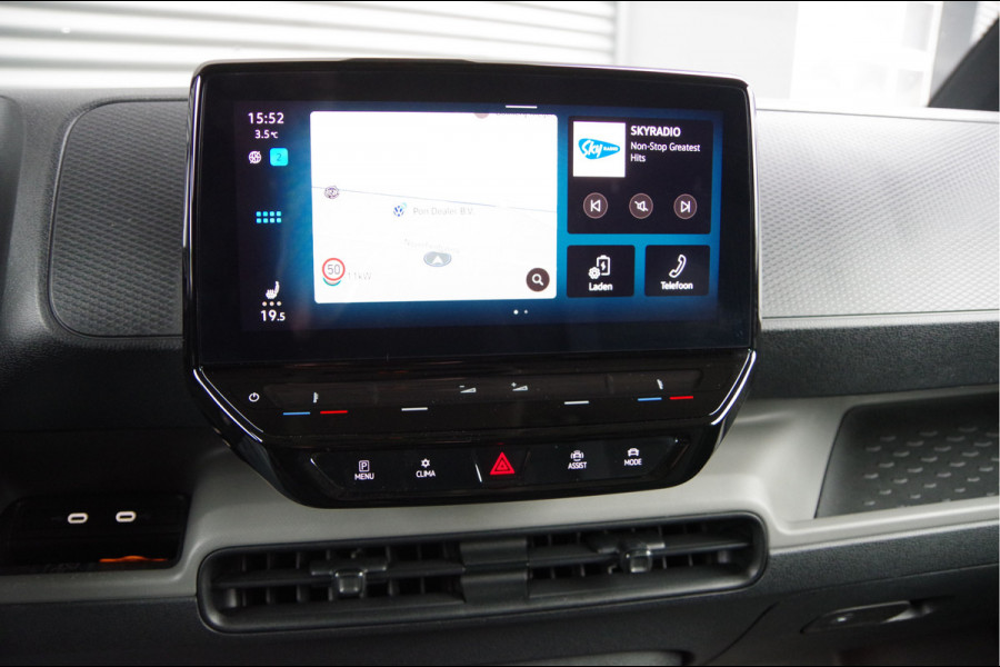 Volkswagen ID. Buzz Cargo 77 kWh 204PK, 3-ZITS, LED, ADAPT. CRUISE, CAMERA, STOELVERWARMING, STUURVERWARMING, CARPLAY, ELEKTR. ACHTERKLEP, PARKEERSE