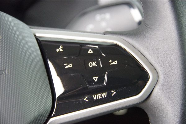 Volkswagen ID. Buzz Cargo 77 kWh 204PK, 3-ZITS, LED, ADAPT. CRUISE, CAMERA, STOELVERWARMING, STUURVERWARMING, CARPLAY, ELEKTR. ACHTERKLEP, PARKEERSE