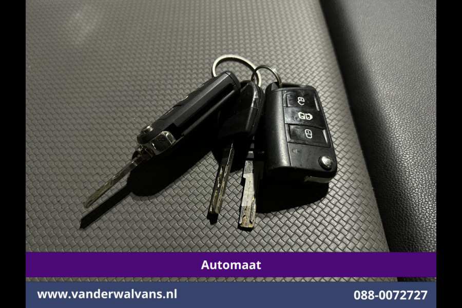 Volkswagen Crafter 2.0 TDI 140pk Automaat L3H3 L2H2 Euro6 Airco | Navigatie | Camera | Apple Carplay | Chauffeursstoel Android Auto, Leder, Parkeersensoren, Bijrijdersbank