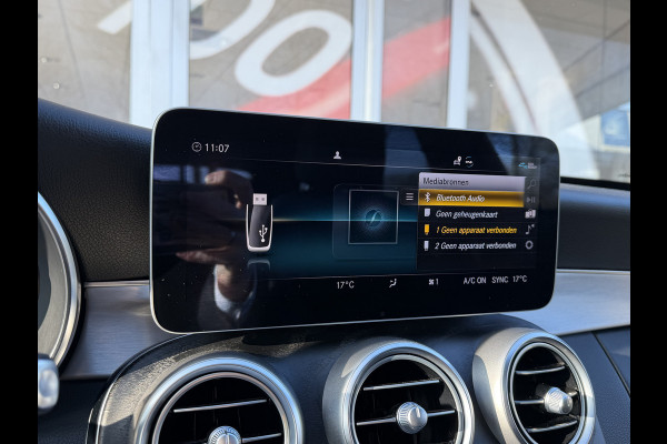 Mercedes-Benz C-Klasse Estate 180 Business AMG / Automaat / Panorama / Elek. stoelen / Parkassist / 19'' LM