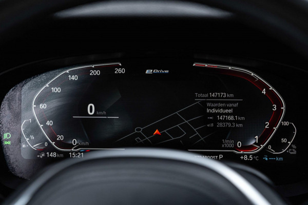 BMW 5 Serie Touring 530e Business Edition Plus M-Sport Laser Pano Memory Leder 19''