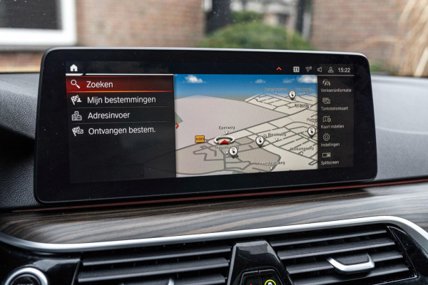 BMW 5 Serie Touring 530e Business Edition Plus M-Sport Laser Pano Memory Leder 19''