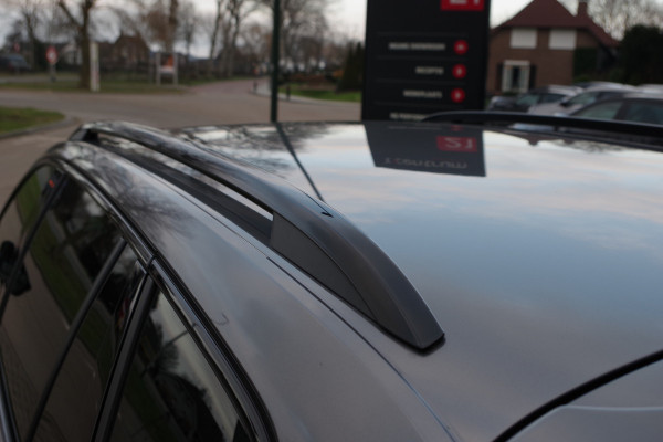 Škoda Superb Combi 1.4 TSI 218 PK iV Sportline BNS PHEV, Trekhaak, Memory, 4 x Stoelverwarming