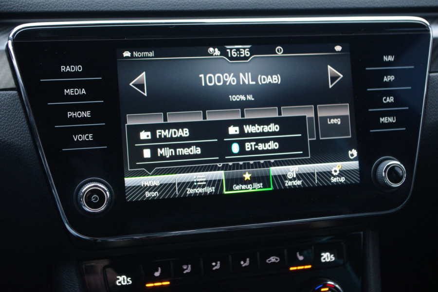 Škoda Superb Combi 1.4 TSI 218 PK iV Sportline BNS PHEV, Trekhaak, Memory, 4 x Stoelverwarming