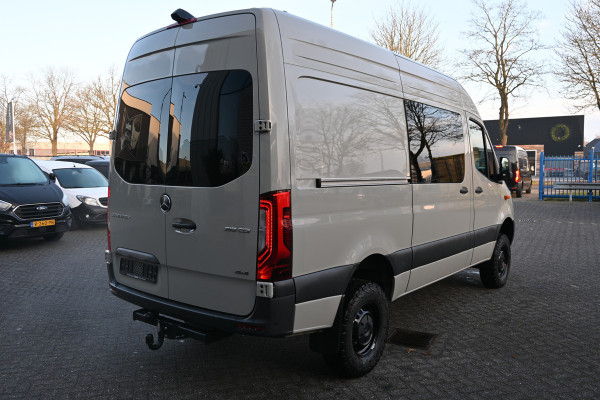 Mercedes-Benz Sprinter 319 CDI 4x4 L2H2 AWD Draaistoelen, MBUX 10.25 met 360 graden camera, LED, Etc.