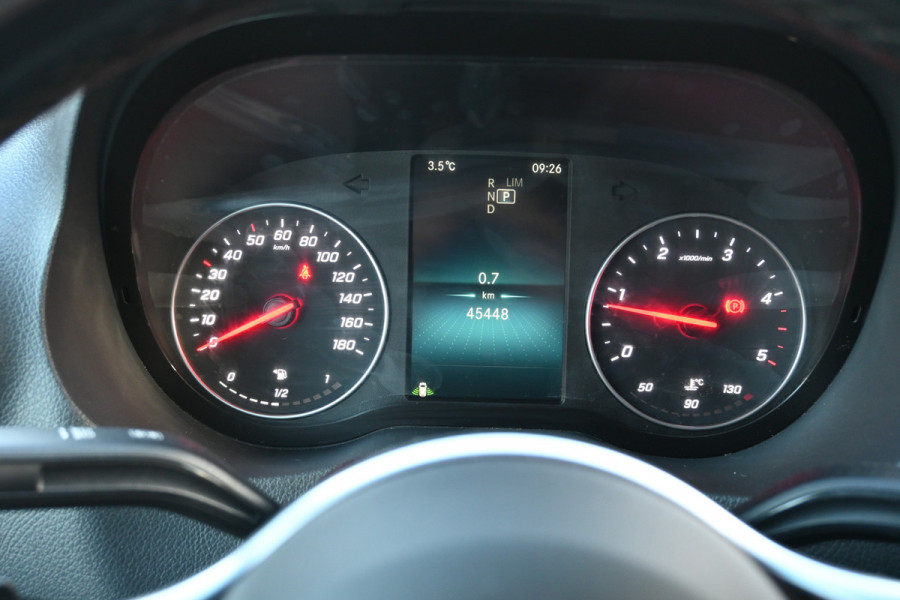 Mercedes-Benz Sprinter 319 CDI 4x4 L2H2 AWD Draaistoelen, MBUX 10.25 met 360 graden camera, LED, Etc.