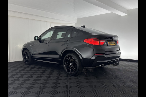 BMW X4 xDrive20d M-Sportpack High Executive Black-Edition Aut. *PANO | LEATHER | BI-XENON | ADAPTIVE-CRUISE | KEYLESS | HEATED-SPORTSEATS | NAVI-FULLMAP | CAMERA | ECC | HEAD-UP | PDC | SHIFTPADDLES | TOWBAR | PRIVACYGLASS | 20''ALU *