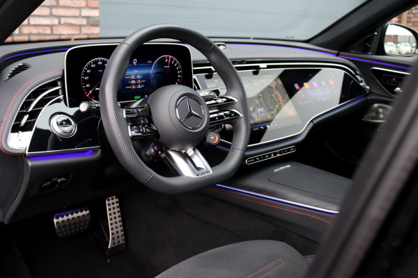 Mercedes-Benz E-Klasse Estate AMG 53 4MATIC+ | 585pk | MBUX Hyperscreen | Achterasbesturing | Distronic | Memory | Burmester | Digital Light | Trekhaak | Surround Camera | AMG-Nightpakket | Augmented Reality |