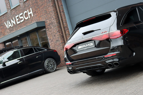 Mercedes-Benz E-Klasse Estate AMG 53 4MATIC+ | 585pk | MBUX Hyperscreen | Achterasbesturing | Distronic | Memory | Burmester | Digital Light | Trekhaak | Surround Camera | AMG-Nightpakket | Augmented Reality |
