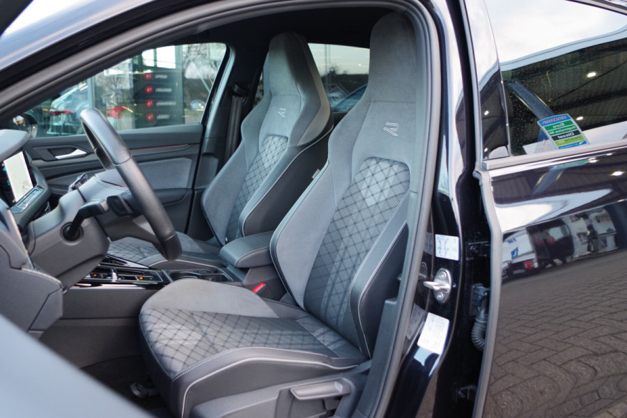 Volkswagen Golf 1.5 eTSI 131 PK R-Line, Camera, Adap. Cruise Control, LED, Camera