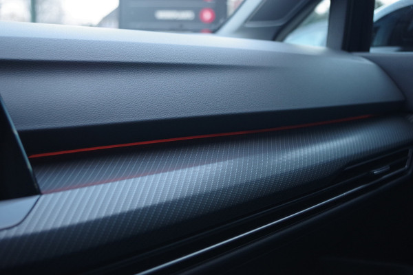 Volkswagen Golf 1.5 eTSI 131 PK R-Line, Camera, Adap. Cruise Control, LED, Camera