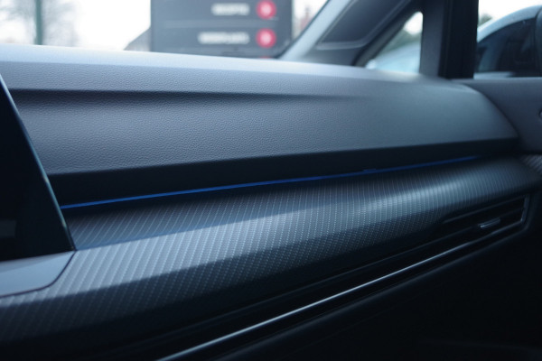 Volkswagen Golf 1.5 eTSI 131 PK R-Line, Camera, Adap. Cruise Control, LED, Camera