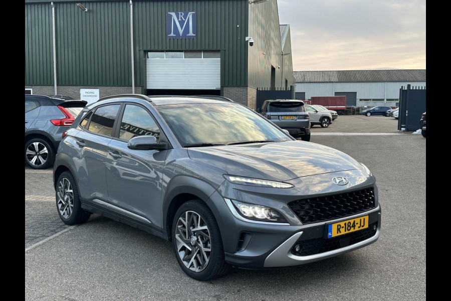Hyundai Kona 1.6 GDI HEV Premium | DEALER ONDERHOUDEN | STOEL VERKOELING/VERWARMING | STUURWIEL VERWARMD | ACHTERBANK VERWARMD | HEAD UP | APPLECARPLAY \ AINDROID AUTO | AFNM. TREKHAAK | KRELL BOXEN |