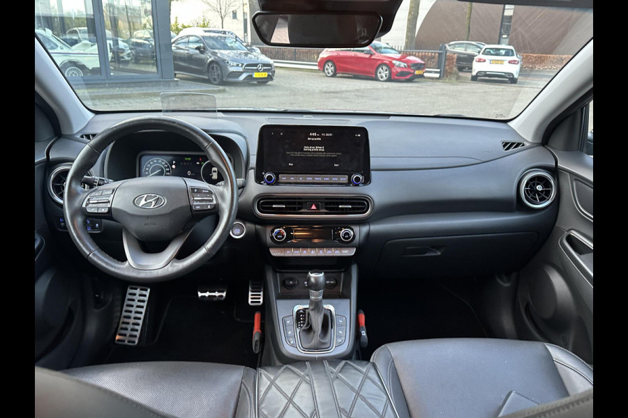 Hyundai Kona 1.6 GDI HEV Premium | DEALER ONDERHOUDEN | STOEL VERKOELING/VERWARMING | STUURWIEL VERWARMD | ACHTERBANK VERWARMD | HEAD UP | APPLECARPLAY \ AINDROID AUTO | AFNM. TREKHAAK | KRELL BOXEN |
