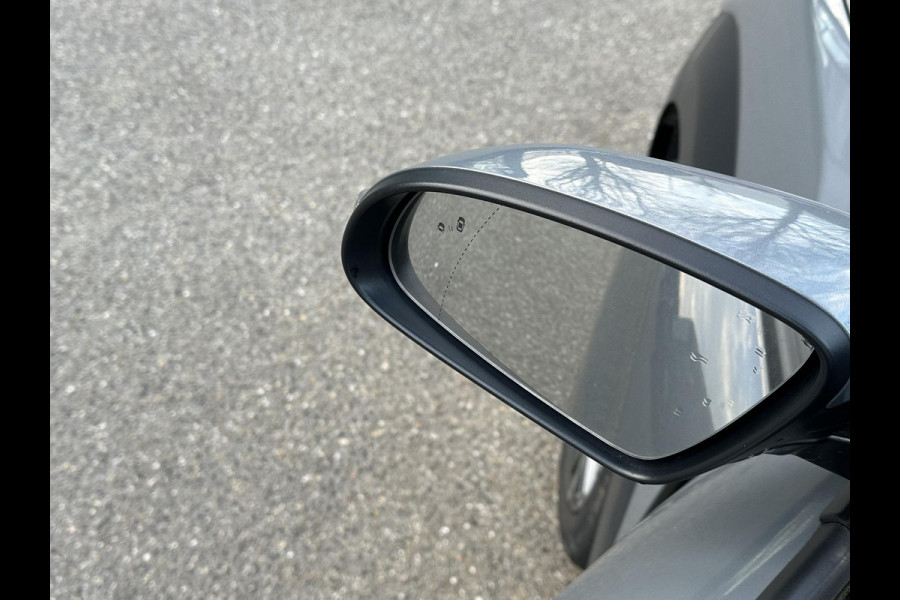 Hyundai Kona 1.6 GDI HEV Premium | DEALER ONDERHOUDEN | STOEL VERKOELING/VERWARMING | STUURWIEL VERWARMD | ACHTERBANK VERWARMD | HEAD UP | APPLECARPLAY \ AINDROID AUTO | AFNM. TREKHAAK | KRELL BOXEN |