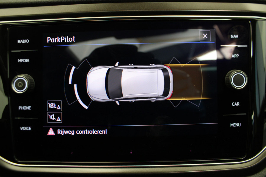 Volkswagen T-Roc 1.0 TSI Style |Pano|Navi|