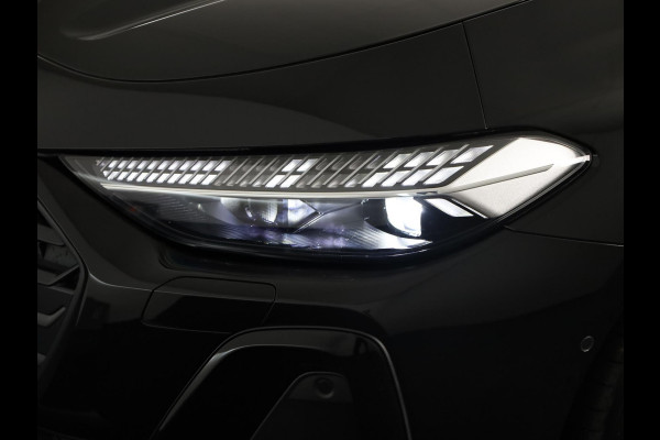 Audi A5 Avant 2.0 e-hybrid quattro S edition 299pk | Matrix Led | Trekhaak wegklapbaar | Rondom zicht camera | Elektrisch verstelbare bestuurderstoel met geheugen
