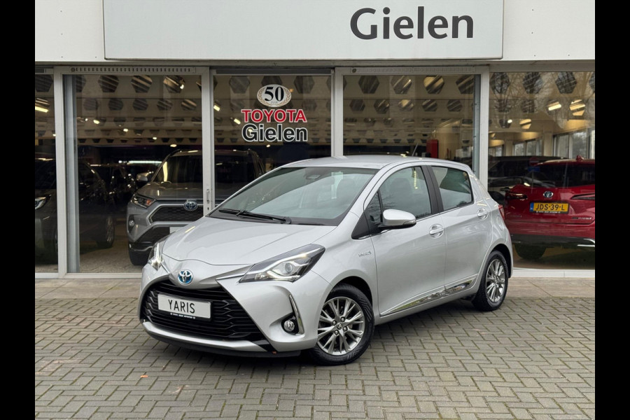 Toyota Yaris 1.5 Hybrid Executive | Lichtmetalen velgen, Half leer, Navigatie, Cruise control, Armsteun, Startknop, Safety sense