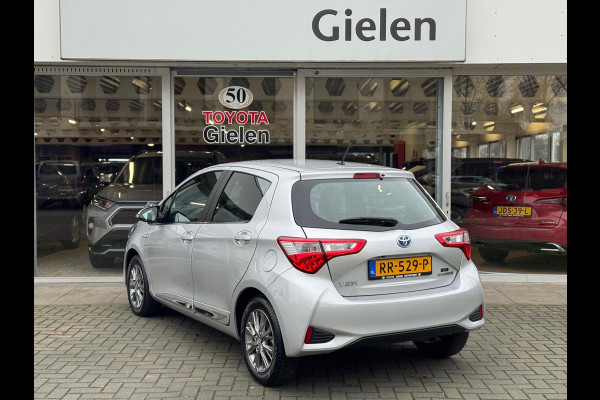 Toyota Yaris 1.5 Hybrid Executive | Lichtmetalen velgen, Half leer, Navigatie, Cruise control, Armsteun, Startknop, Safety sense