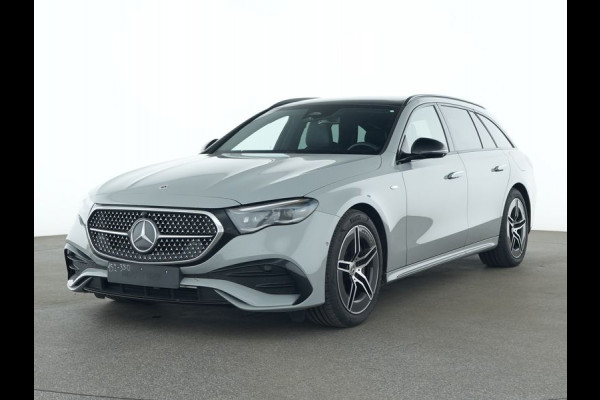 Mercedes-Benz E-Klasse Estate 300 e AMG Plug-In Hybride AMG | Night Pakket | Trehaak | Burmester® | Panorama Schuif-Kanteldak | Stuur en Stoelverwarming. Inclusief 24 maanden MB Certified garantie voor Europa.