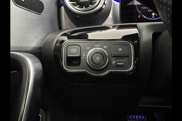 Mercedes-Benz CLA-Klasse Shooting Brake 250 e AMG Limited Business Solution ( Plug-in ) (INCL-BTW) *PANO | LEATHER-MICROFIBRE | FULL-LED | AMBIENTLIGHT | BLINDSPOT | HEATED-SPORTSEATS | WIDESCREEN-DIGICOCKPIT | DAB+ | NAVI-FULLMAP | CAMERA | PRIVACYGLASS |  18''ALU*