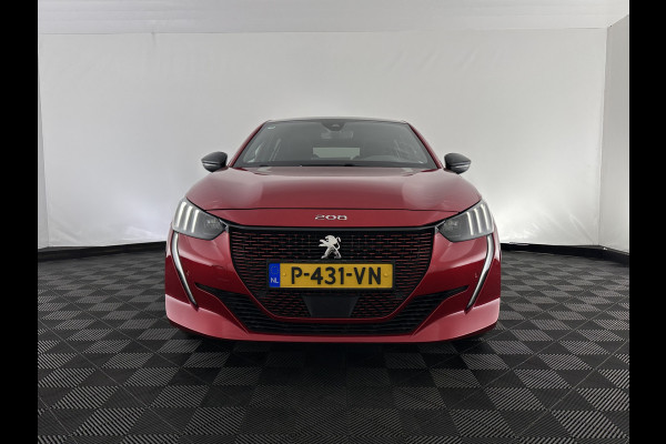 Peugeot e-208 EV GT Pack 50 kWh [ 3-Fase-11kW ] {SOH-88%] (INCL-BTW) *FULL-LED | DIGI-COCKPIT | BLINDSPOT | CAMERA | LEATHER-ALCANTARA | AMBIENTLIGHT | NAVI-FULLMAP | LANE-ASSIST | KEYLESS | DAB | CCS-FASTLOADER | HEATED-SPORTSEATS | PRIVACYGLASS |