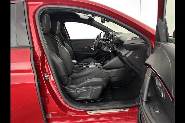 Peugeot e-208 EV GT Pack 50 kWh [ 3-Fase-11kW ] {SOH-88%] (INCL-BTW) *FULL-LED | DIGI-COCKPIT | BLINDSPOT | CAMERA | LEATHER-ALCANTARA | AMBIENTLIGHT | NAVI-FULLMAP | LANE-ASSIST | KEYLESS | DAB | CCS-FASTLOADER | HEATED-SPORTSEATS | PRIVACYGLASS |
