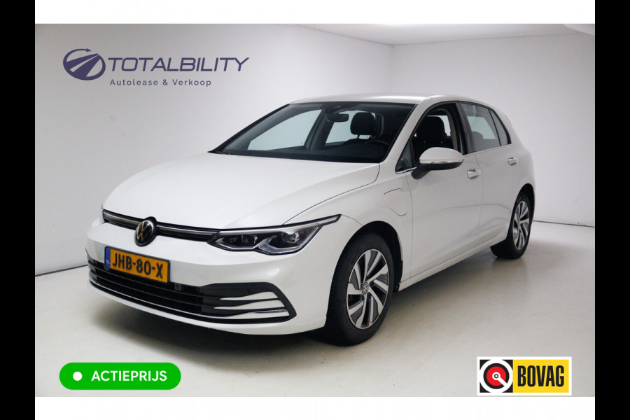 Volkswagen Golf 1.4 eHybrid 204 PK | Camera | Elec. Ergo best. stoel met geheugen en massage | Adap.Cruise, Travelassist, Navigatie, App. connect, IQ Led