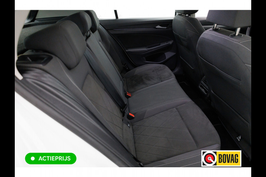 Volkswagen Golf 1.4 eHybrid 204 PK | Camera | Elec. Ergo best. stoel met geheugen en massage | Adap.Cruise, Travelassist, Navigatie, App. connect, IQ Led
