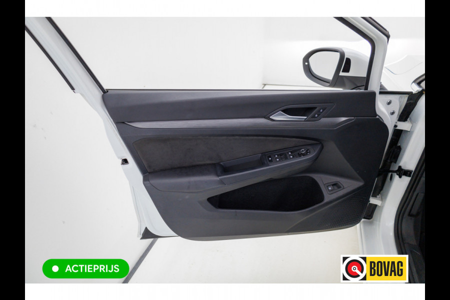 Volkswagen Golf 1.4 eHybrid 204 PK | Camera | Elec. Ergo best. stoel met geheugen en massage | Adap.Cruise, Travelassist, Navigatie, App. connect, IQ Led