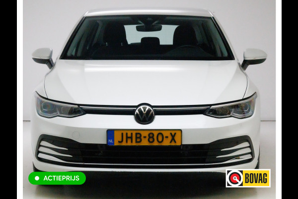 Volkswagen Golf 1.4 eHybrid 204 PK | Camera | Elec. Ergo best. stoel met geheugen en massage | Adap.Cruise, Travelassist, Navigatie, App. connect, IQ Led